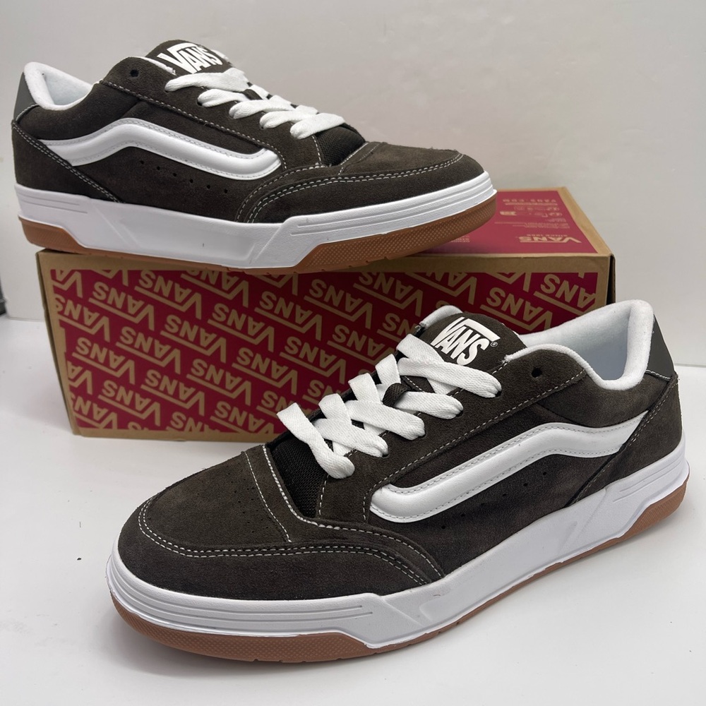 Vans Men's Brown Suede Hylane
Suede Brown
VN000D26DFN Sneakers - Picture 15 of 16